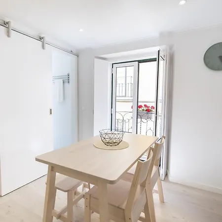 Lägenhet Lovelystay The Nest Alfama *
